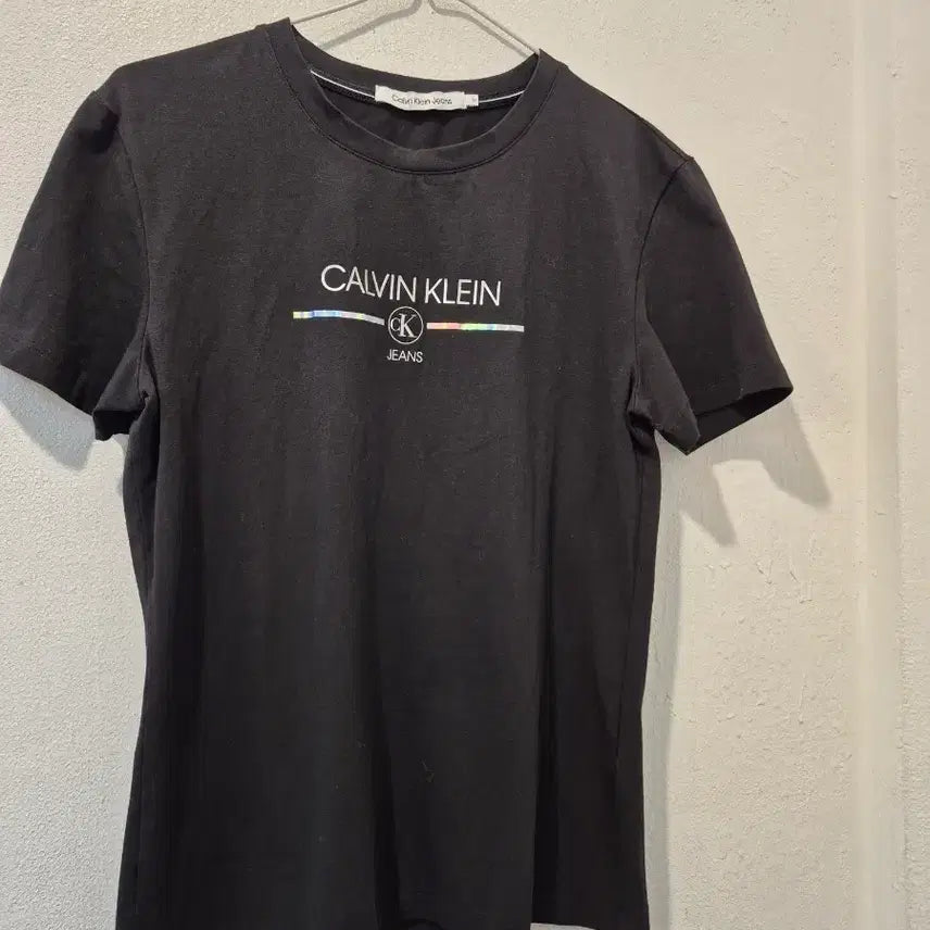 [BUNJANG] Calvin Klein Black Logo T-Shirt / 캘빈클라인 블랙 로고 반팔 티셔츠