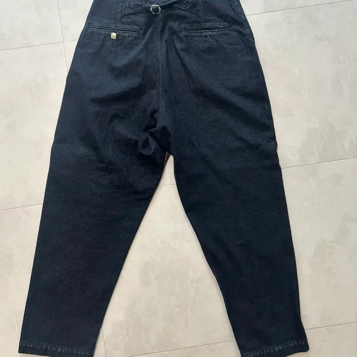 [SOLD OUT] 캐피탈 야가수리 데님팬츠 인디고