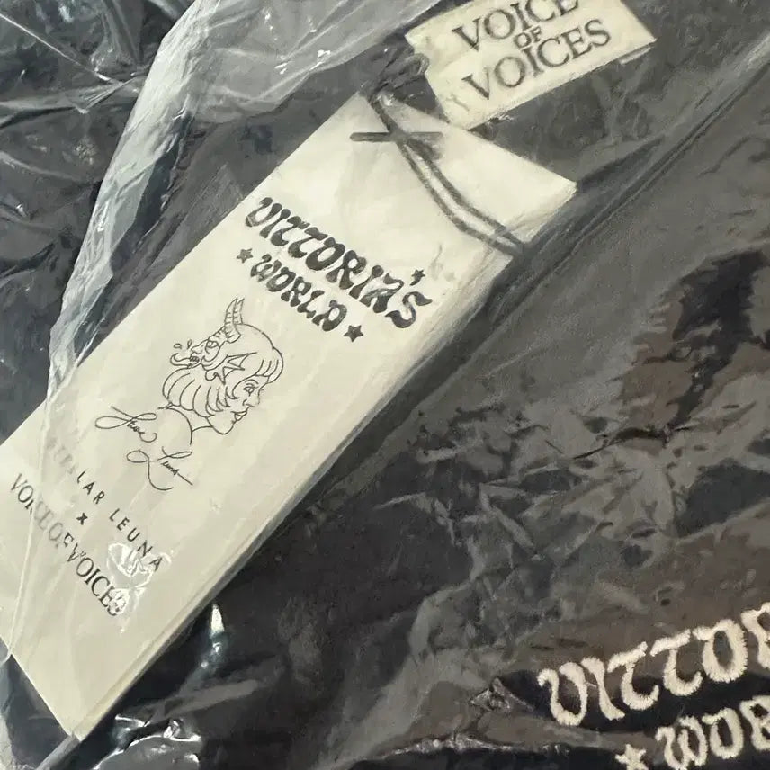 [BUNJANG] VOV Drop Shoulder Graphic Sweatshirt Navy / VOV 보브 백 그래픽 드롭 숄더 맨투맨 네이비 새상품  미개봉 m사이즈