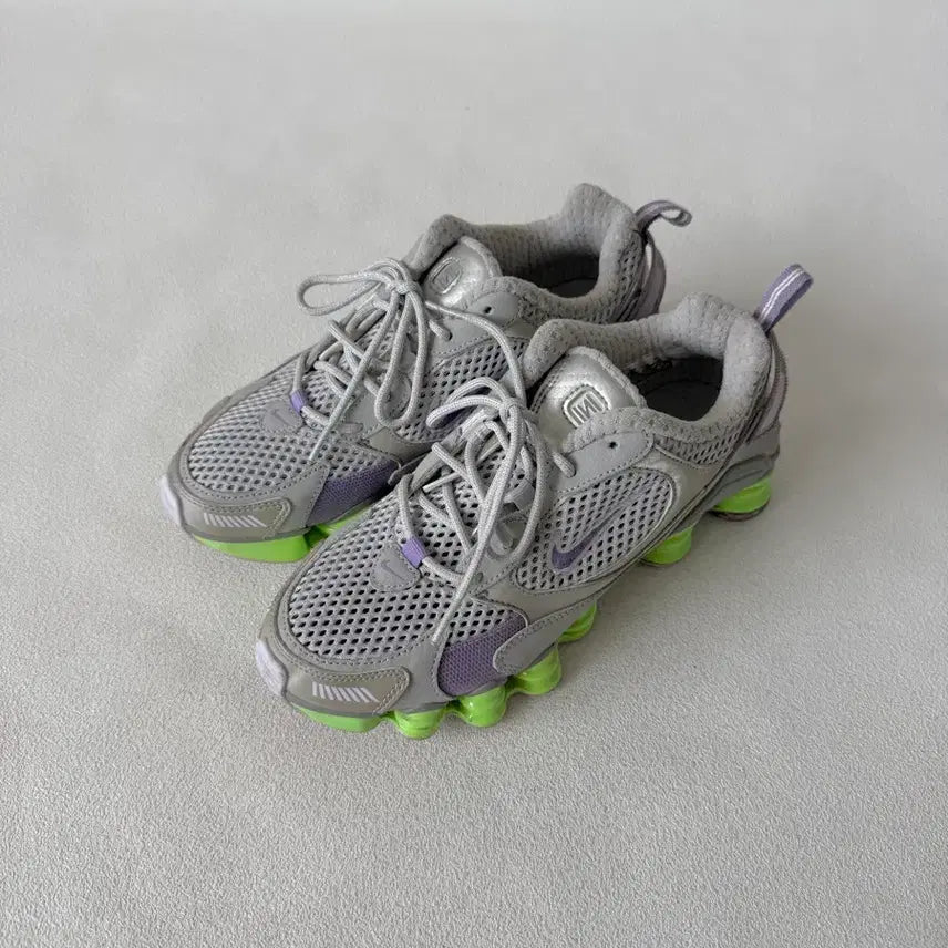 [BUNJANG] Nike Shox Nova Sneakers / [240]나이키(NIKE) 샥스 노바
