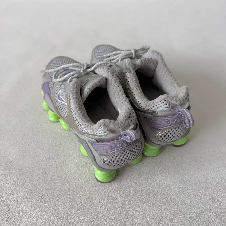 [BUNJANG] Nike Shox Nova Sneakers / [240]나이키(NIKE) 샥스 노바