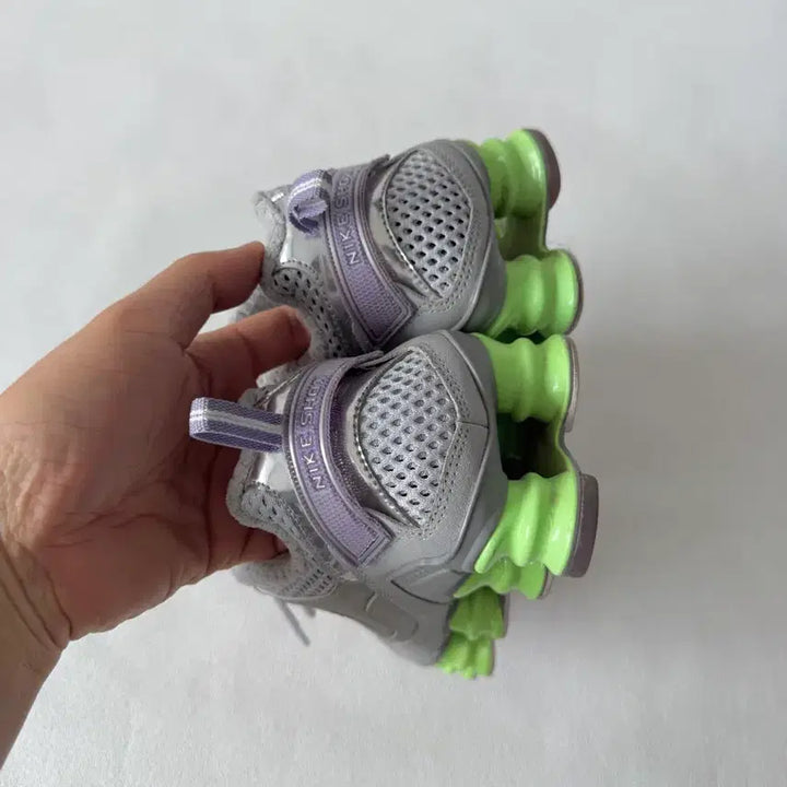 [BUNJANG] Nike Shox Nova Sneakers / [240]나이키(NIKE) 샥스 노바