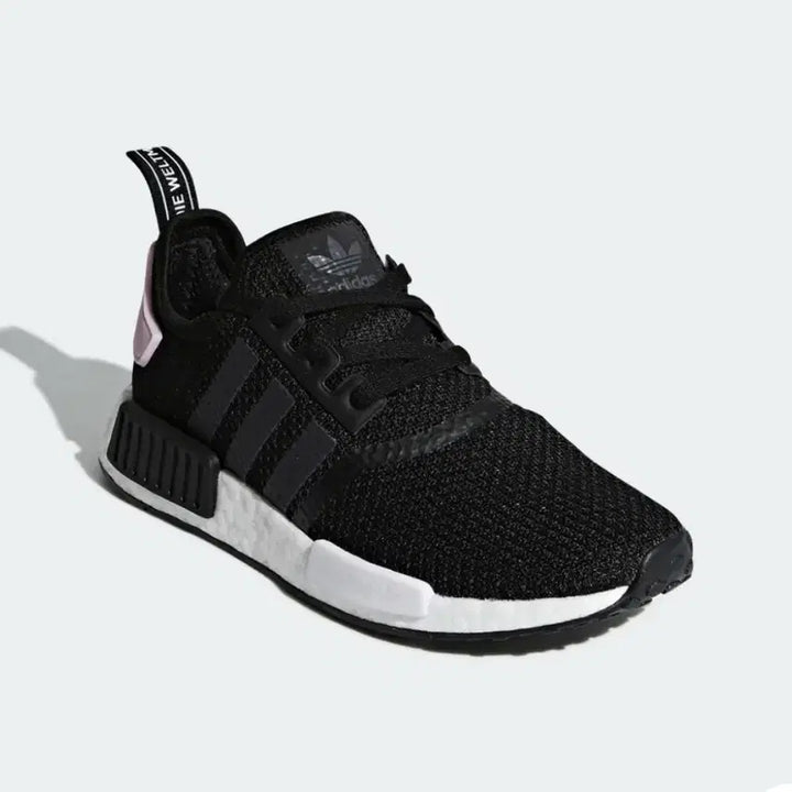 [BUNJANG] Adidas NMD R1 Black Sneakers / 새상품 아디다스 NMD R1 블랙 운동화 220 225가능