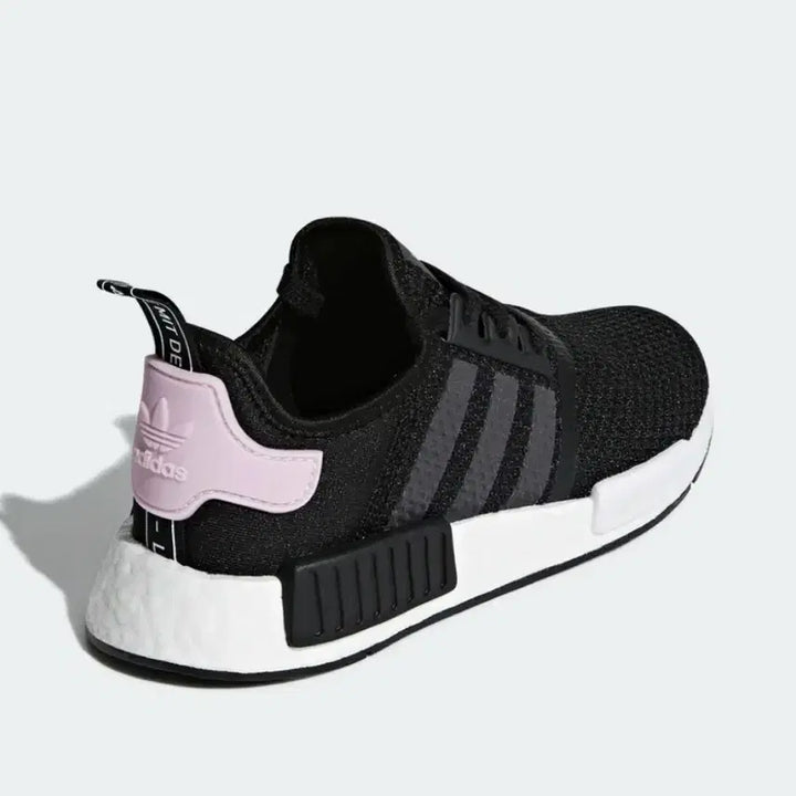 [BUNJANG] Adidas NMD R1 Black Sneakers / 새상품 아디다스 NMD R1 블랙 운동화 220 225가능