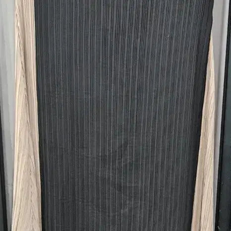 [BUNJANG] Mariana Beige Pleated Sleeveless Long Dress / 마리아나 배색 플리츠 민소매 원피스 Free