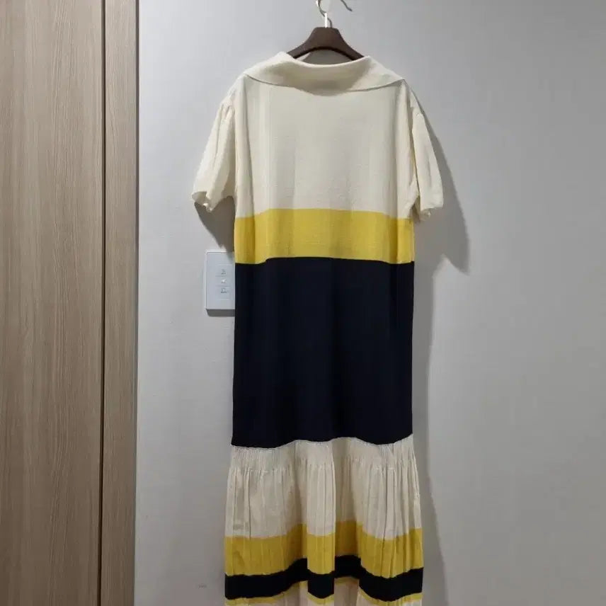 [SOLD OUT] JJ지고트 니트 플리츠 롱 원피스 FREE