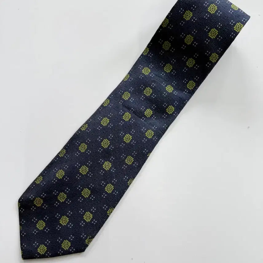 [BUNJANG] Daks Silk Tie / 닥스(Daks) 실크 넥타이 9.5cm