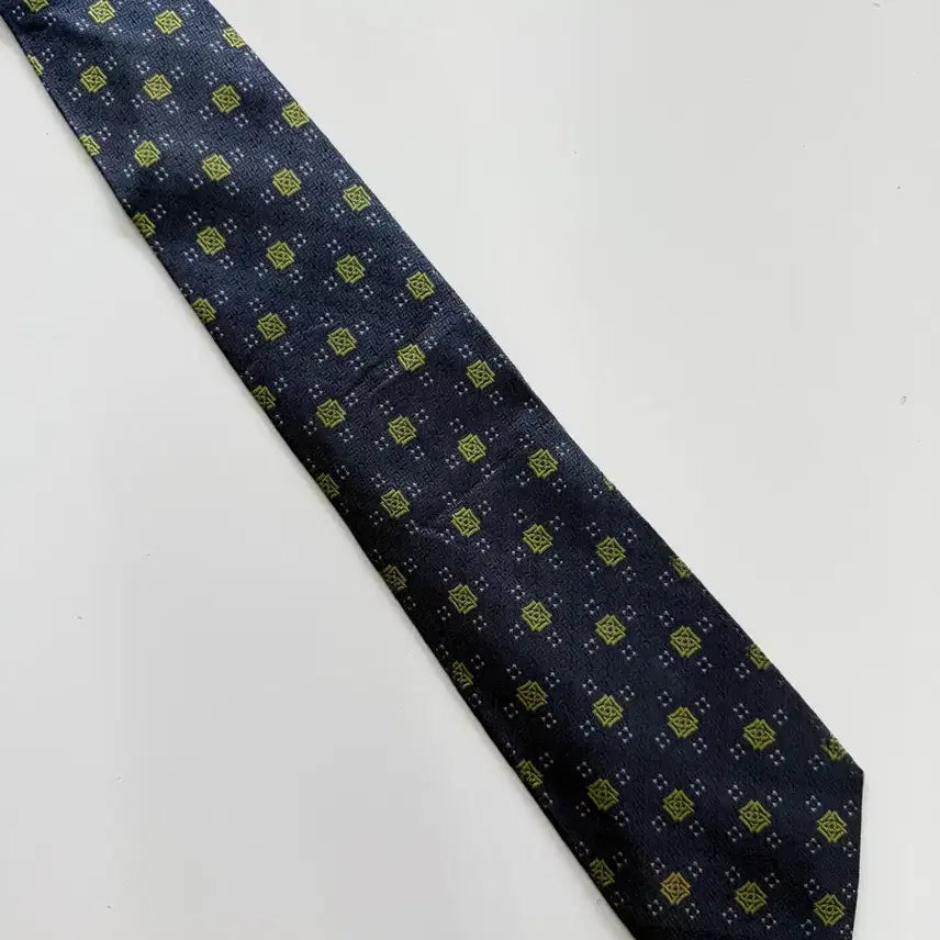 [BUNJANG] Daks Silk Tie / 닥스(Daks) 실크 넥타이 9.5cm