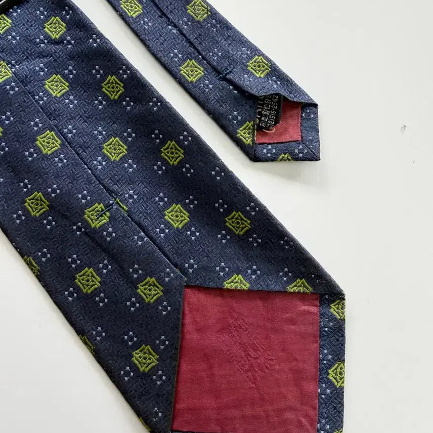 [BUNJANG] Daks Silk Tie / 닥스(Daks) 실크 넥타이 9.5cm