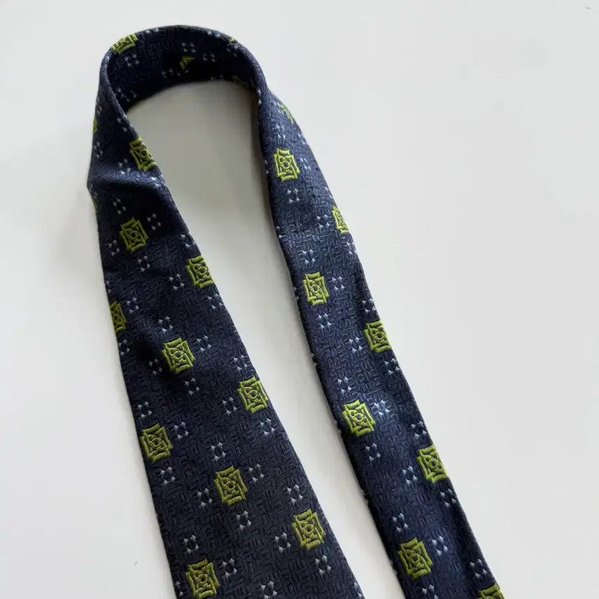 [BUNJANG] Daks Silk Tie / 닥스(Daks) 실크 넥타이 9.5cm