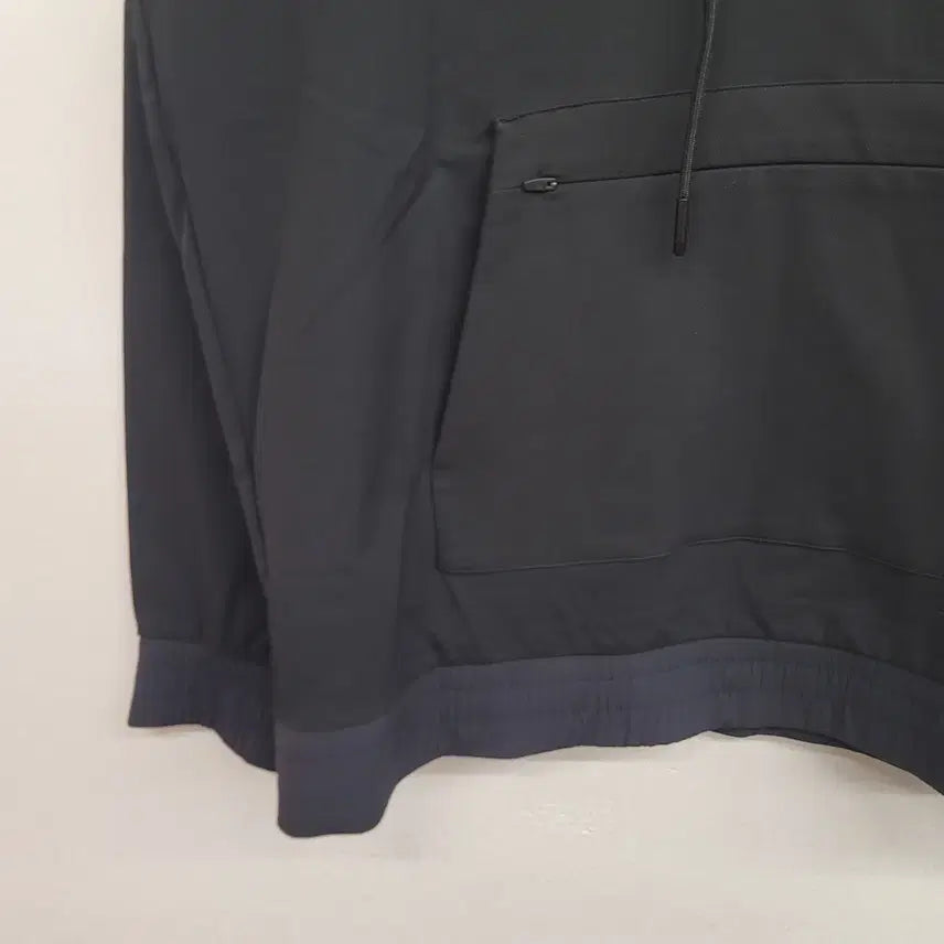 [SOLD OUT] [100/L] SIEG 지이크 트레이닝 아노락