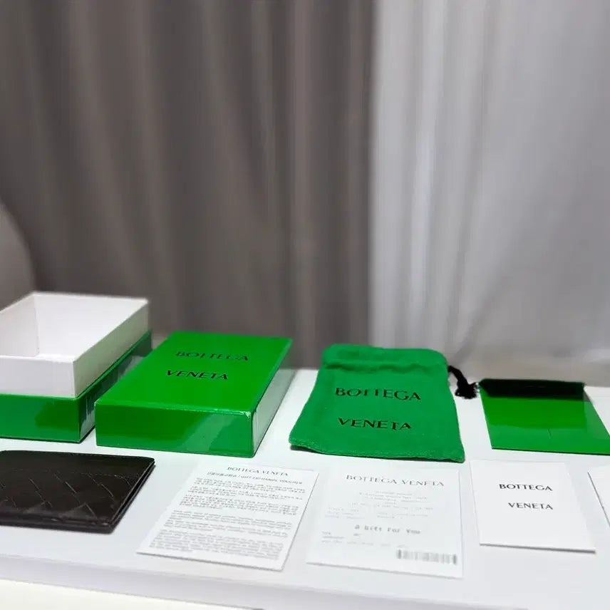 [BUNJANG] Bottega Veneta Wallet / 보테가베네타 지갑 상태좋음
