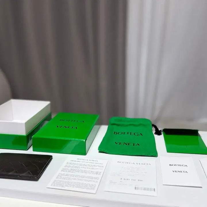 [BUNJANG] Bottega Veneta Wallet / 보테가베네타 지갑 상태좋음
