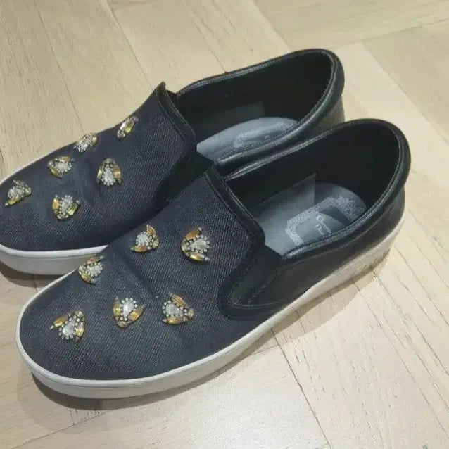 [BUNJANG] Dior Bee Denim Slip-on Sneakers / 디올 꿀벌 장식 데님 슬립온 스니커즈37정품37.5
