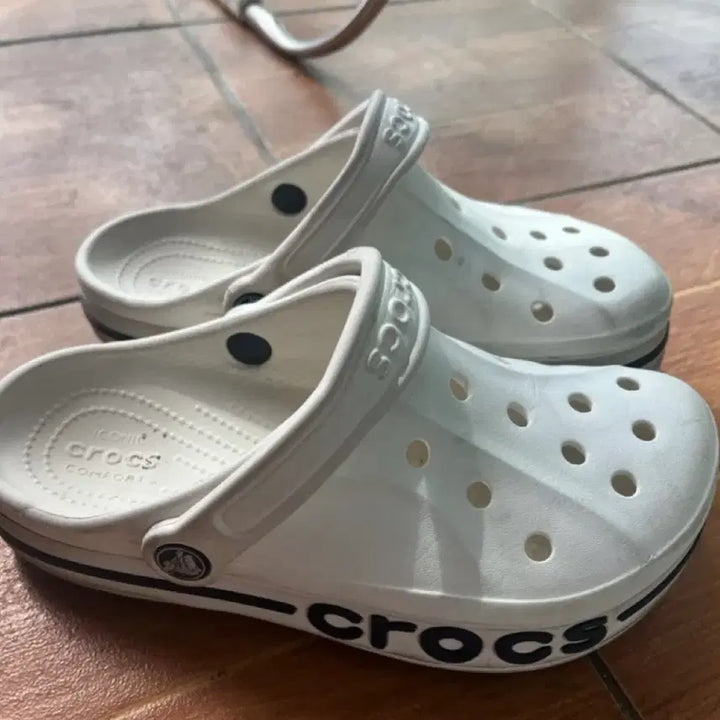 [BUNJANG] Crocs Shoes / 크록스