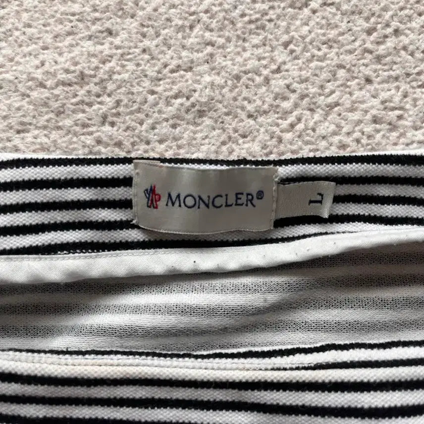 [BUNJANG] Moncler Striped Long Sleeve Dress / 몽클레어 스트라이프 긴팔 원피스
