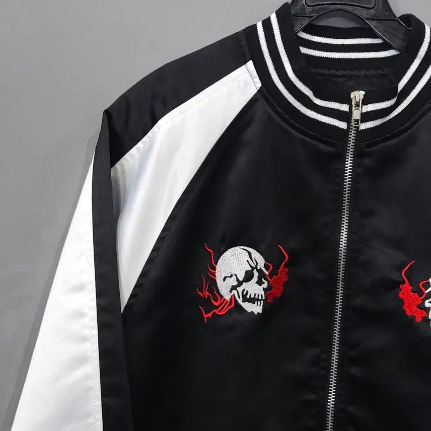 [BUNJANG] Unique Skull Embroidery Souvenir Jacket / (데미지 할인)유니크 스카잔 봄 자켓입니다.