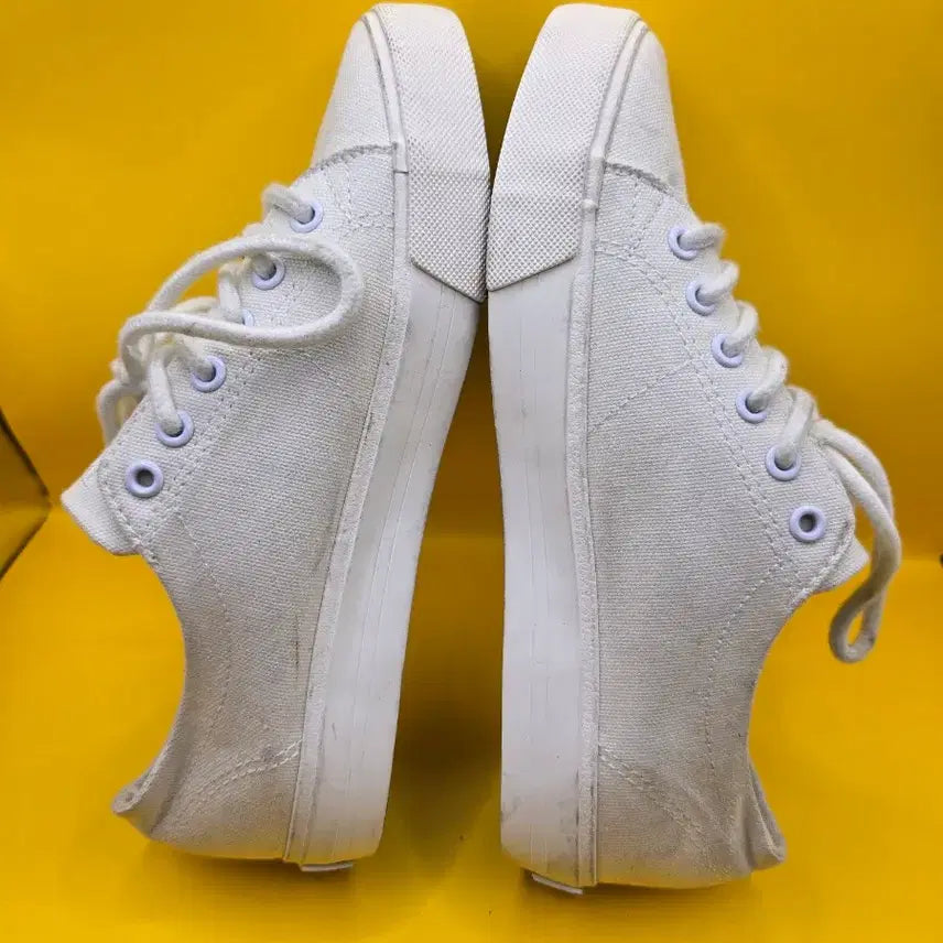 [BUNJANG] Polo Ralph Lauren Canvas Sneakers / 폴로 랄프로렌 캔버스 스니커즈 230 / 화이트