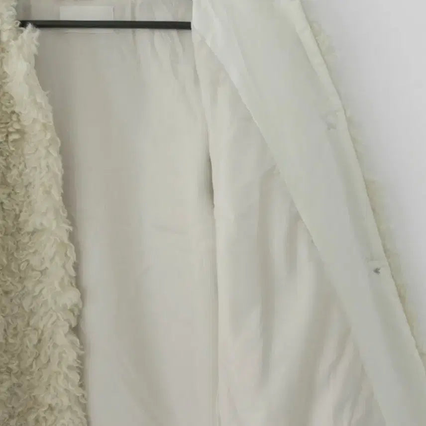 [BUNJANG] Manique Beige Fur Jacket / 매니크 베이지 퍼 자켓