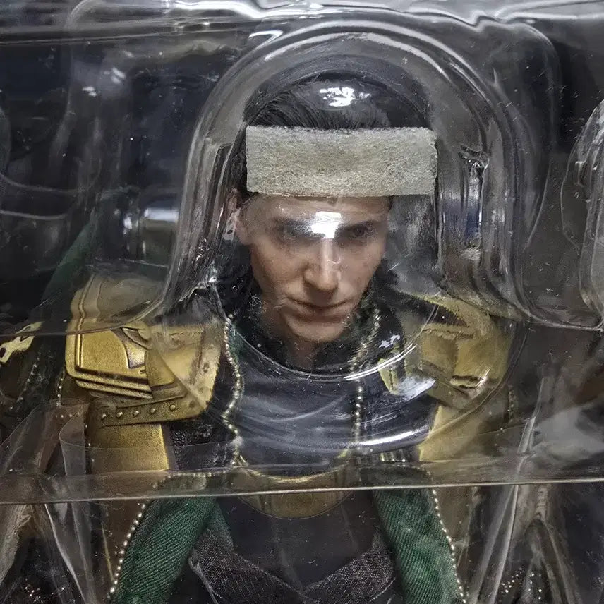 [BUNJANG] Hot Toys Avengers 1 Loki Figure / 핫토이 어벤저스1 로키 피규어