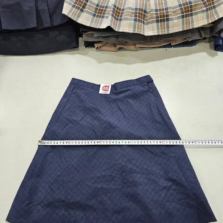 [BUNJANG] Unused School Uniform Skirt Size 65 / 신품 교복치마 사이즈 65