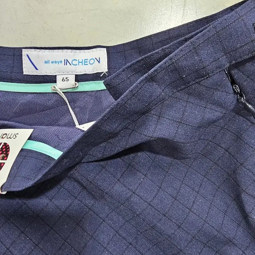 [BUNJANG] Unused School Uniform Skirt Size 65 / 신품 교복치마 사이즈 65