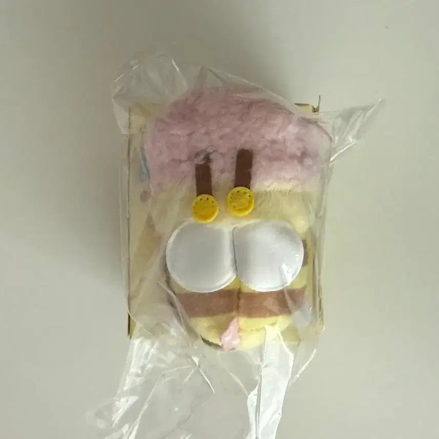 [BUNJANG] Sanrio My Sweet Piano Honeybee Mini Mascot Plush / 산리오 꿀벌 시리즈 미니 마스코트 인형 마이스위트피아노
