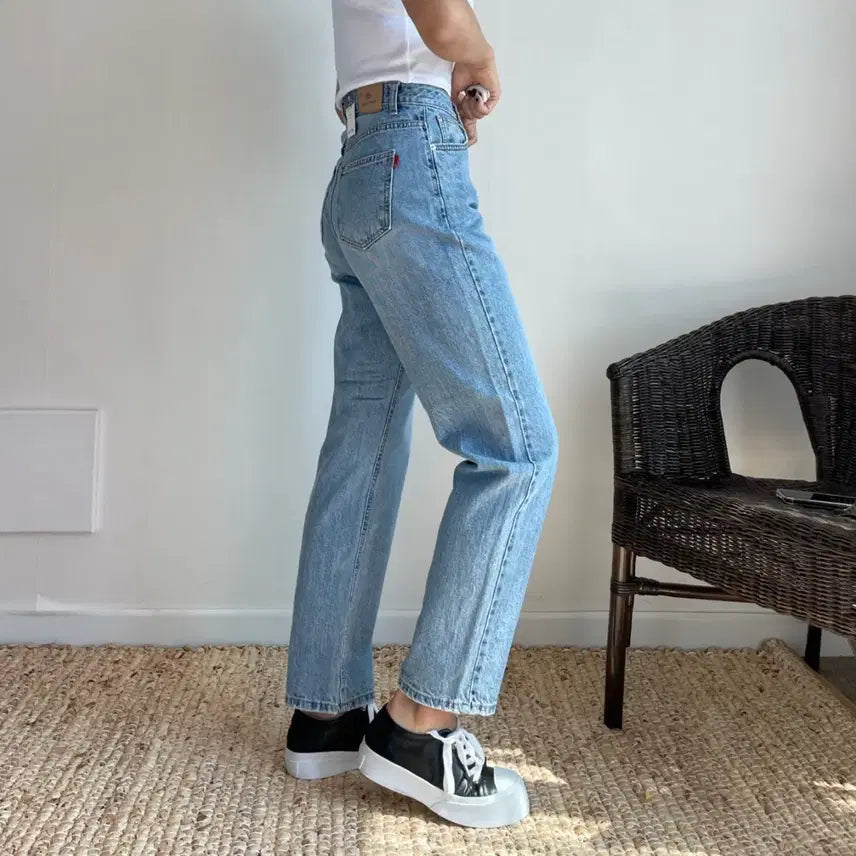 [BUNJANG] Denim Straight Jeans / 연청 데님 일자청바지