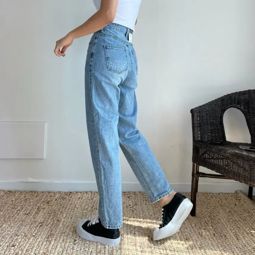 [BUNJANG] Denim Straight Jeans / 연청 데님 일자청바지