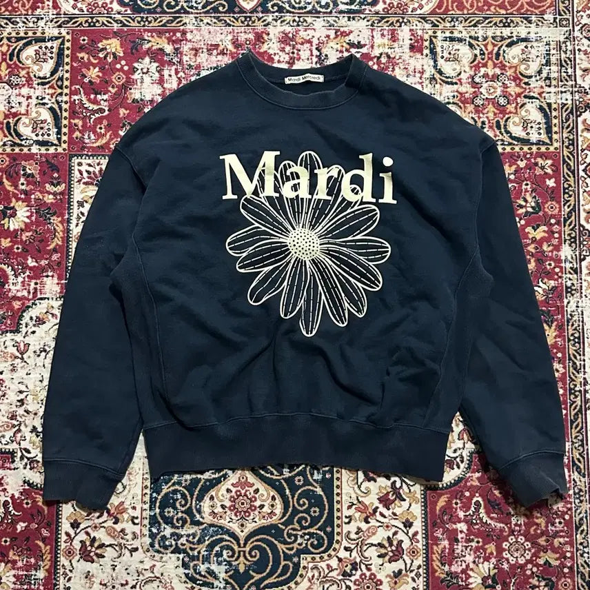 [BUNJANG] Mardi Hoodie / 마르디 맨투맨