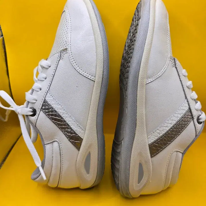 [BUNJANG] Buffalo Leather Sneakers / 버팔로 남성 가죽 운동화 250 / 굽 약 3cm