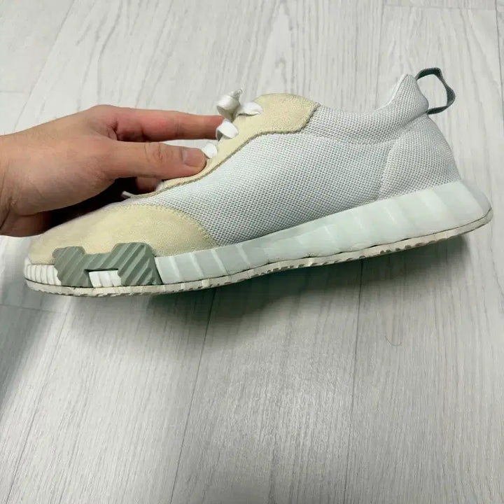 [BUNJANG] Hermes Sneakers White/Beige / 에르메스 스니커즈 화이트/베이지