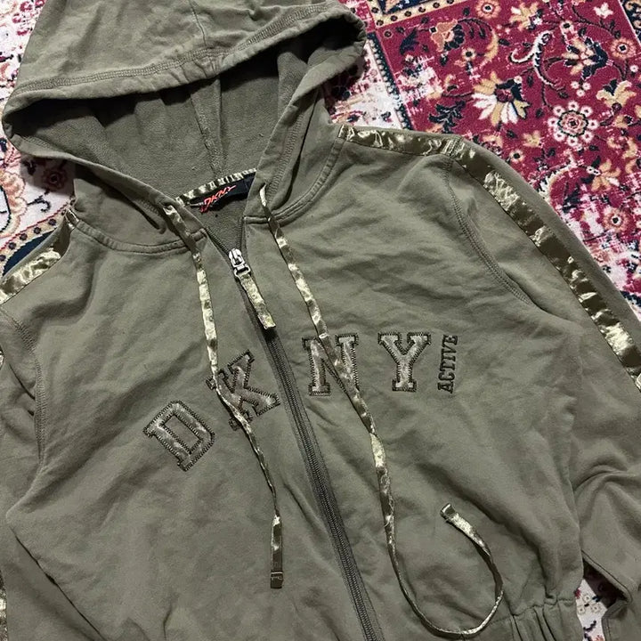 [BUNJANG] DKNY Active Cropped Hoodie Zip-up / DKNY 액티브 발레코어 크롭 후드집업