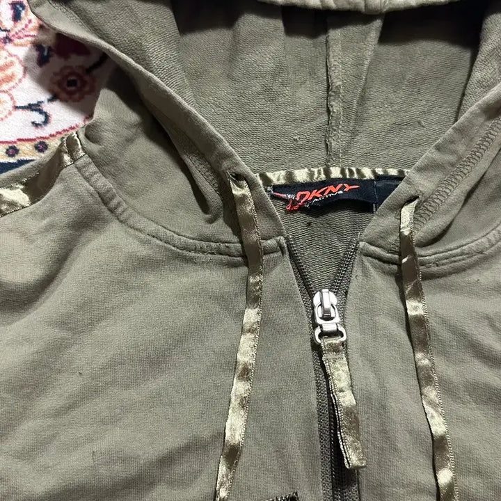 [BUNJANG] DKNY Active Cropped Hoodie Zip-up / DKNY 액티브 발레코어 크롭 후드집업