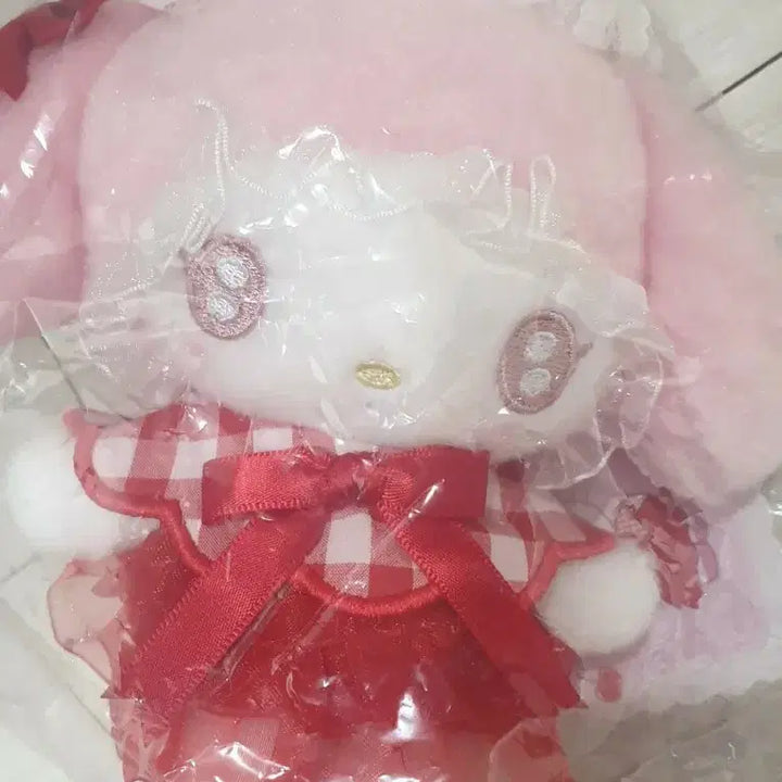 [BUNJANG] Sanrio My Melody Show By Chance Cherry Mascot Keychain Plush / 산리오 마이멜로디 마멜 쇼비도 체리 마스코트 키링 인형