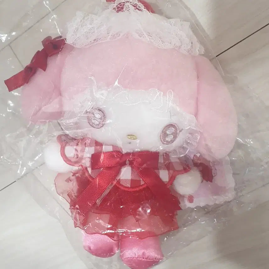 [BUNJANG] Sanrio My Melody Show By Chance Cherry Mascot Keychain Plush / 산리오 마이멜로디 마멜 쇼비도 체리 마스코트 키링 인형