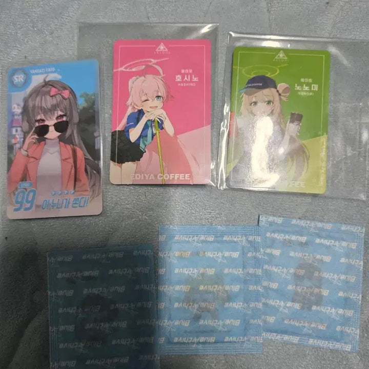 [BUNJANG] Yangazi SR99 / 급전)양아지 sr99 블루아카이브 gs25띠부씰 이디야 포토카드 일괄판매