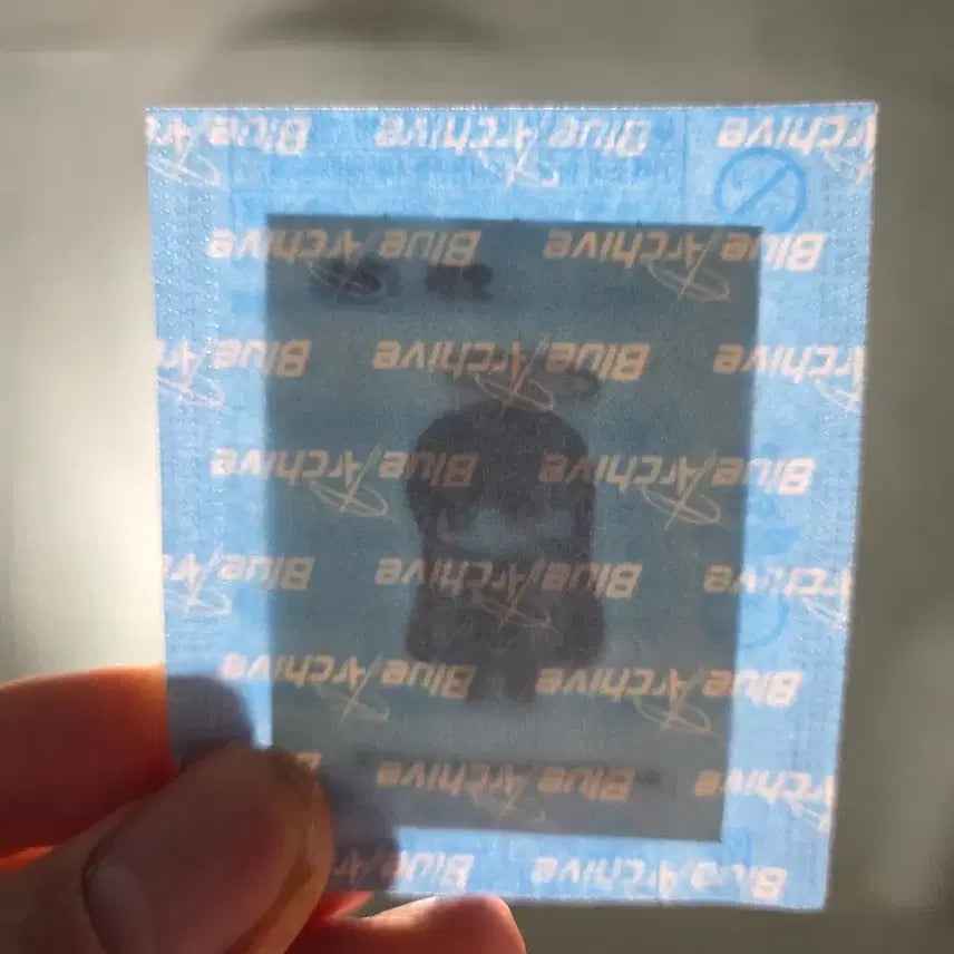 [BUNJANG] Yangazi SR99 / 급전)양아지 sr99 블루아카이브 gs25띠부씰 이디야 포토카드 일괄판매