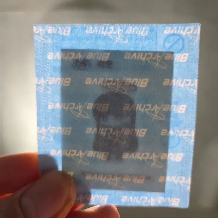 [BUNJANG] Yangazi SR99 / 급전)양아지 sr99 블루아카이브 gs25띠부씰 이디야 포토카드 일괄판매