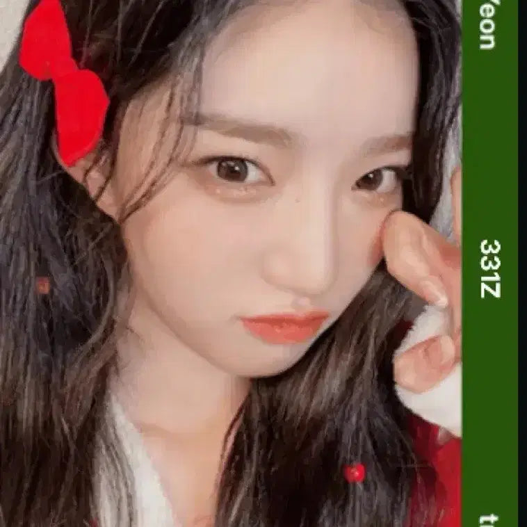[BUNJANG] tripleS Kim Yooyeon Atom 01 Christmas Object / 트리플에스 김유연 아톰01 크리스마스 오브젝트 양도