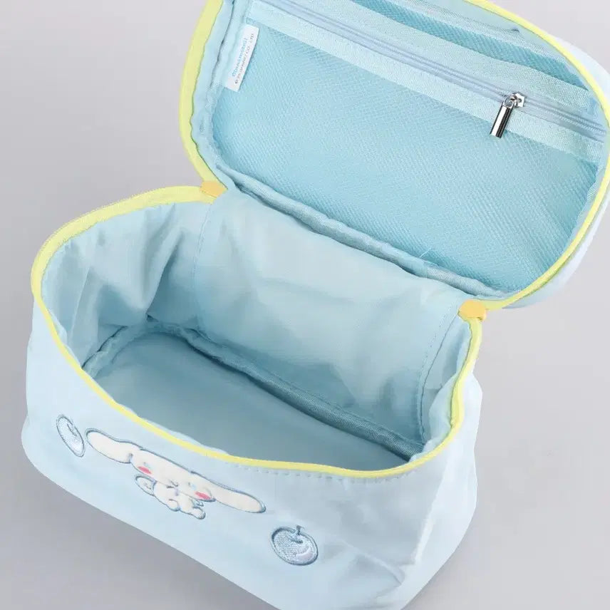 [BUNJANG] Sanrio Cinnamoroll Travel Makeup Pouch / 산리오 시나모롤 여행용 피크닉 메이크업 파우치 새상품