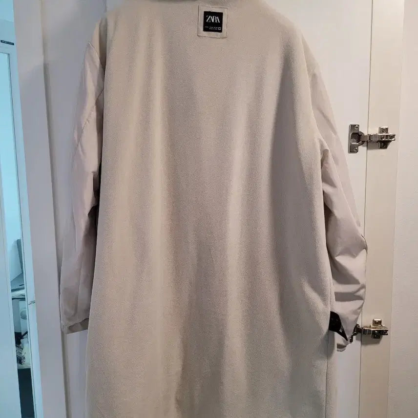 [BUNJANG] ZARA Rubberized Fleece Parka / XL 비 오는 날 찬 바람 부는 날에는 자라 러버 코팅 믹스 클리스 파카