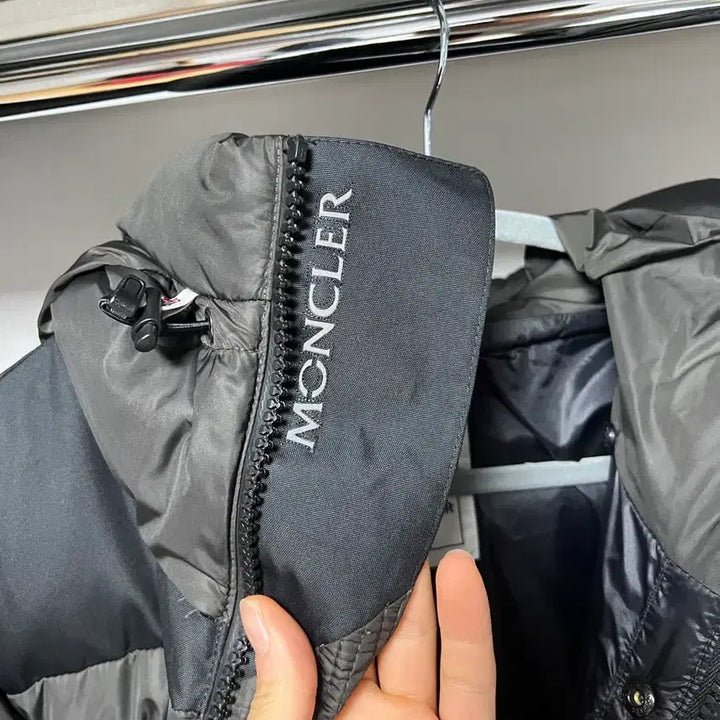 [BUNJANG] Moncler Padded Jacket Size 1 (M) / 몽클레어 패딩 1사이즈 95(m)