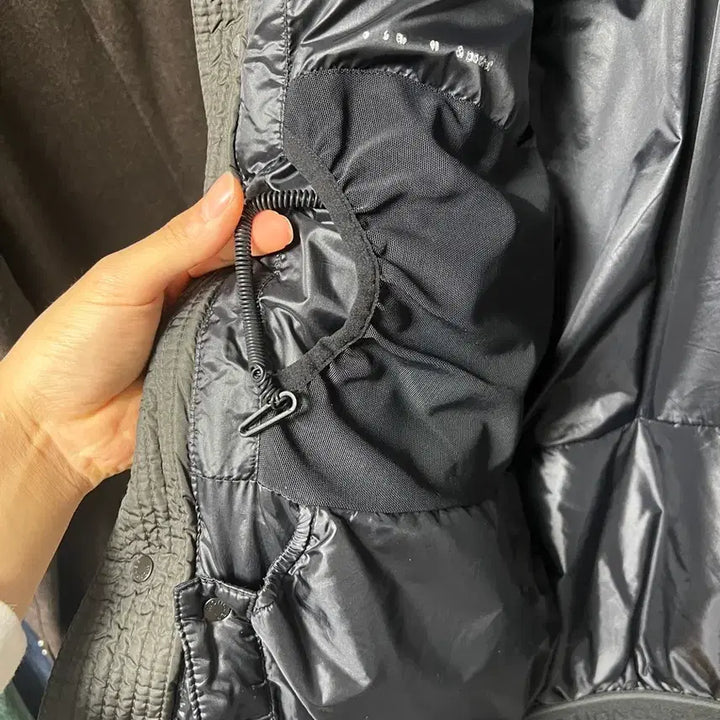 [BUNJANG] Moncler Padded Jacket Size 1 (M) / 몽클레어 패딩 1사이즈 95(m)