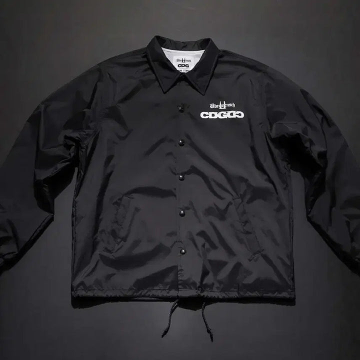 [SOLD OUT] CDG x 지드래곤 위버멘쉬 CDGDC 클래식 코치 자켓 나일론 블랙