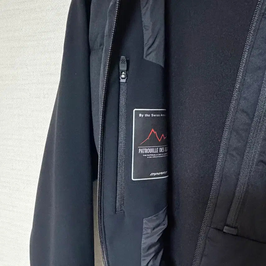 [BUNJANG] Dynafit YMW24122 Lightweight Fleece Zip-Up Jacket / 다이나핏 경량기모집업 YMW24122