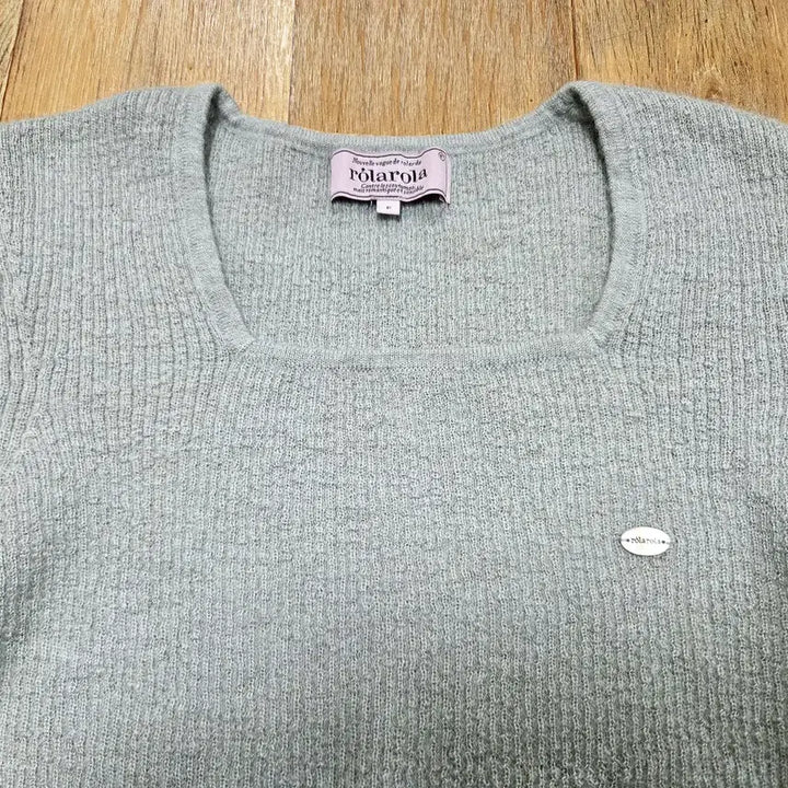 [BUNJANG] Rolarola Button Knit Sweater / 로라로라(rolarola) 버튼니트 55-66 새상품