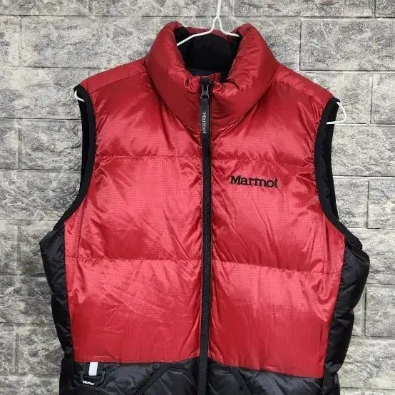 [SOLD OUT] 마모트 레드/블랙 구스경량 패딩 조끼90