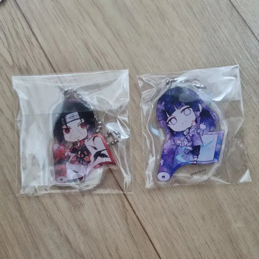 [BUNJANG] Naruto Itachi &amp; Hinata SD Acrylic Keyring Bundle Set / 나루토 이타치 + 히나타 SD 아크릴 키링 일괄 판매