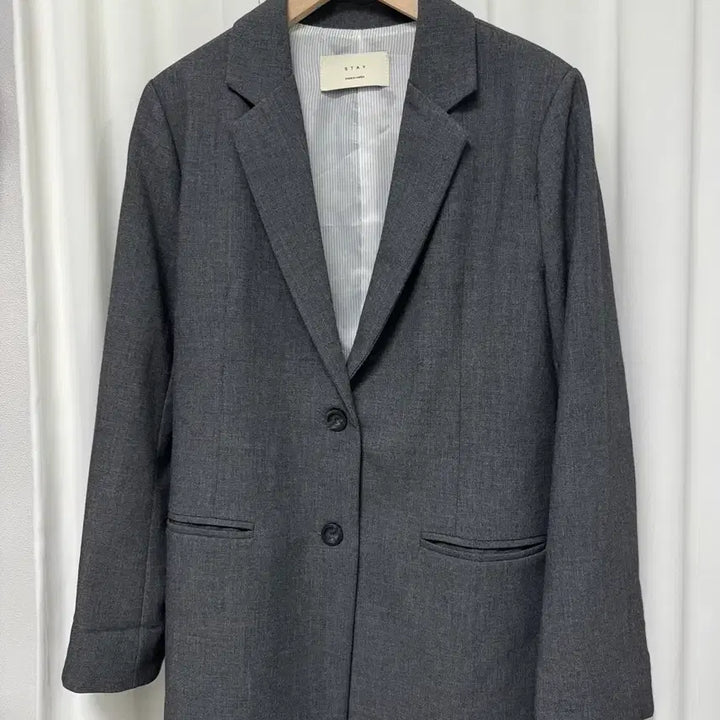 [SOLD OUT] 그레이 블레이저 여성 자켓